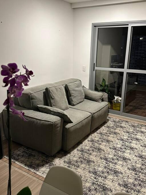 Apto 63m2 - Hidro - 2 Dorm - 2wc - Ar - 100m Metro Apartamento
